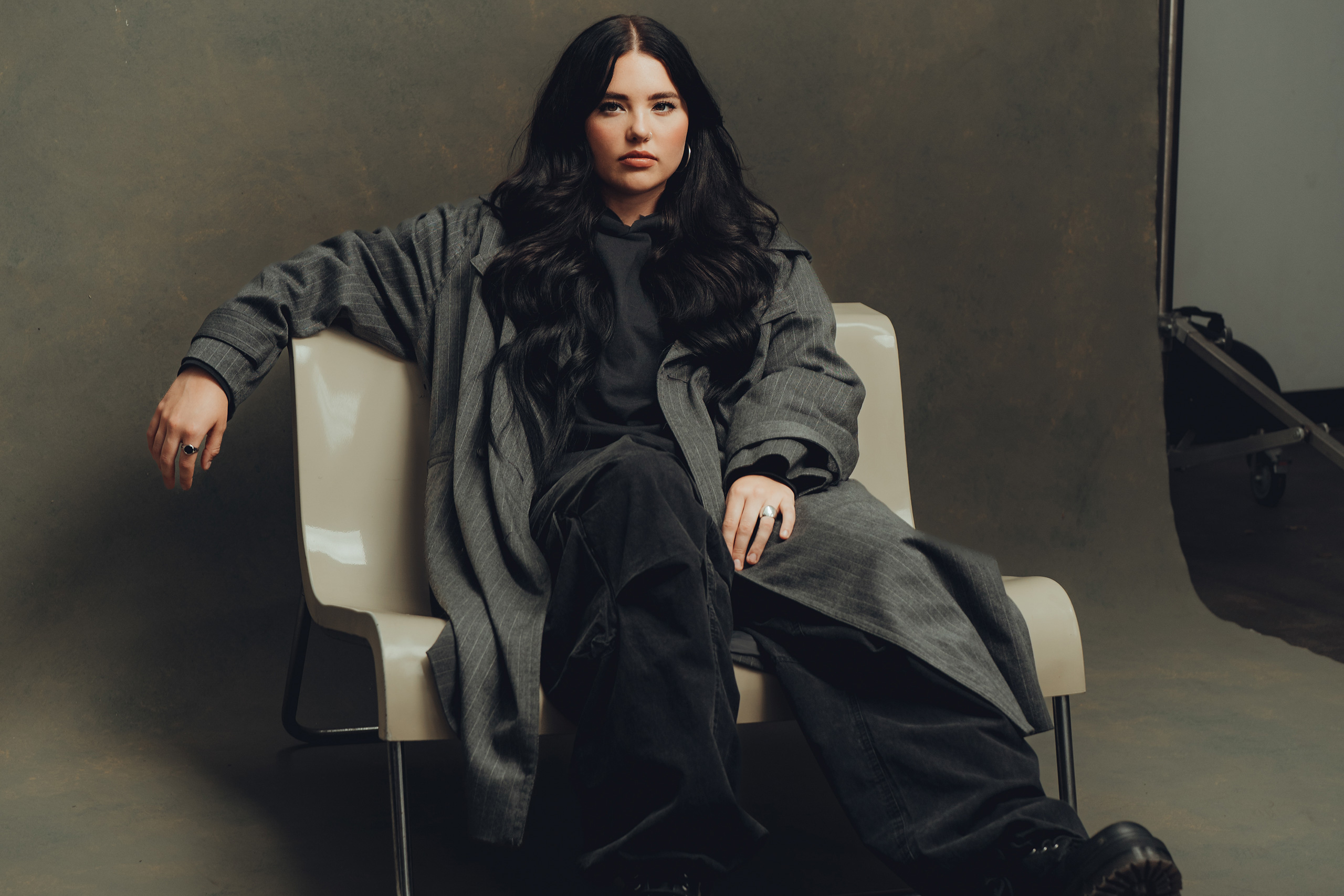 Lauren Spencer Smith has shared her new single ‘Thick Skin’