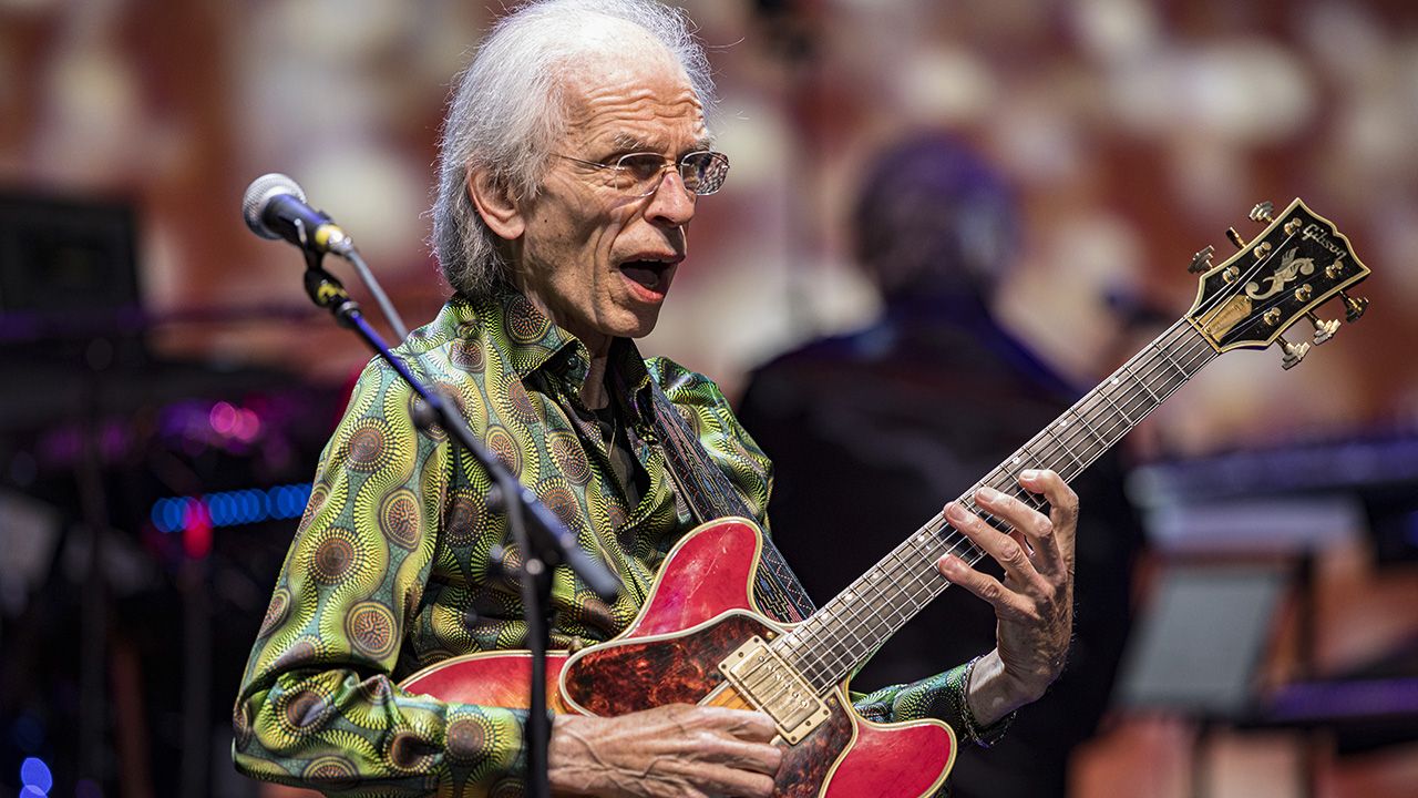 “Queen’s tech said, ‘The lads would love to see you.’ It was a set-up – when I got there they’d set up the studio for me”: Steve Howe’s favourite moments as a guitar for hire, and the one that got away