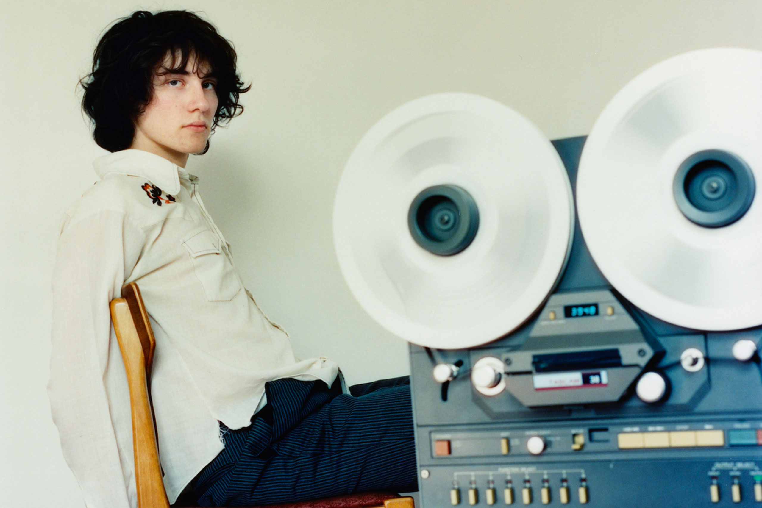 Sean Trelford has signed to Adventure Recordings and released his new track ‘Naked’