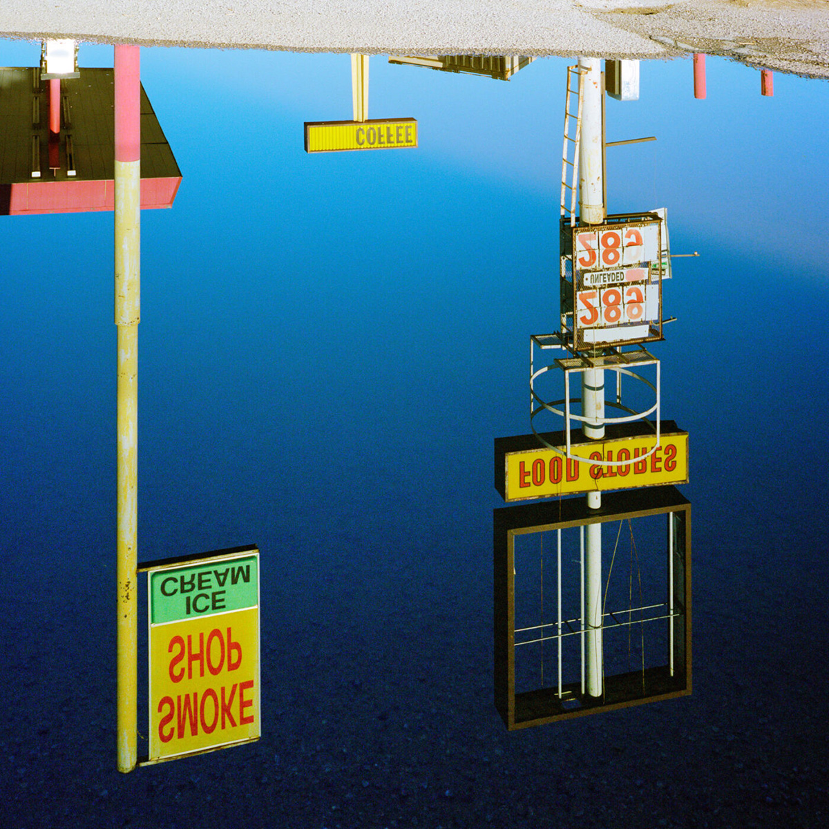 “American Mirage” by Photographer Sinziana Velicescu