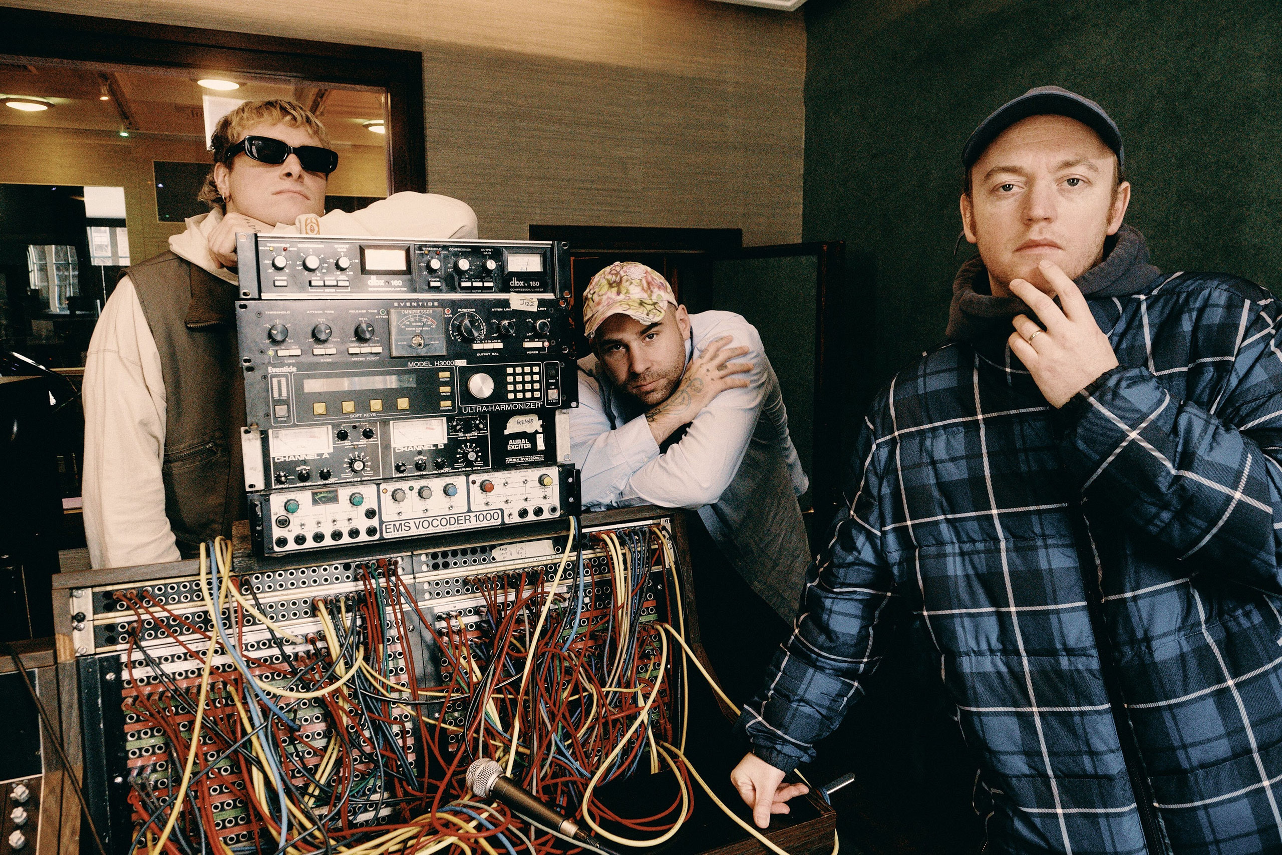 DMA’S have extended their UK tour celebrating the ‘Hills End’ 10th anniversary