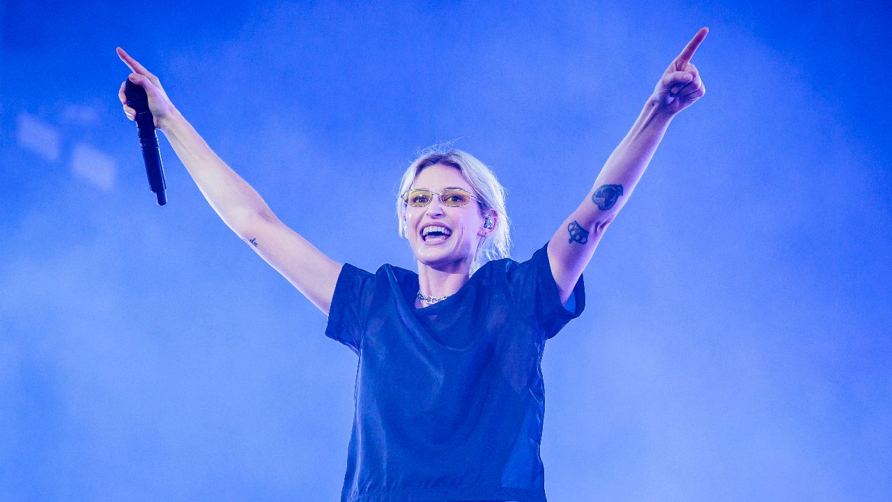 A female-fronted band is finally headlining Download Festival. It’s about damn time