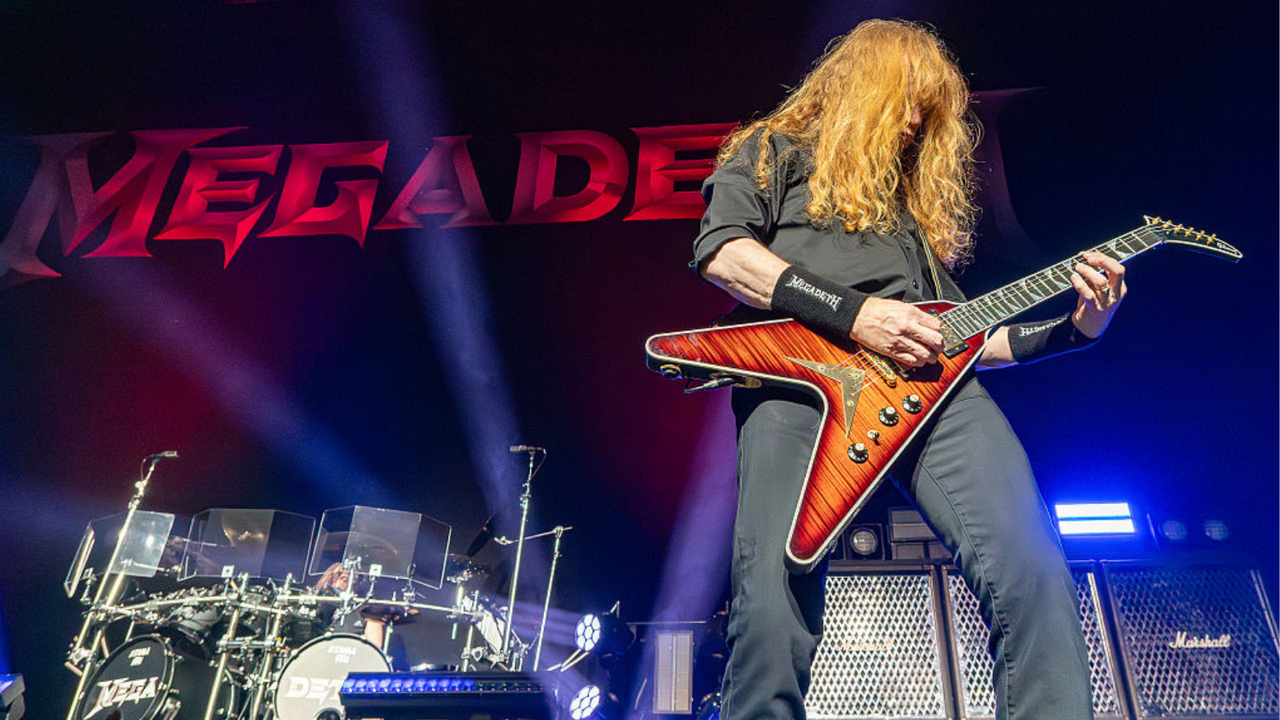 Megadeth’s Dave Mustaine reveals he’s suffering from hand condition that makes it “really painful to play”