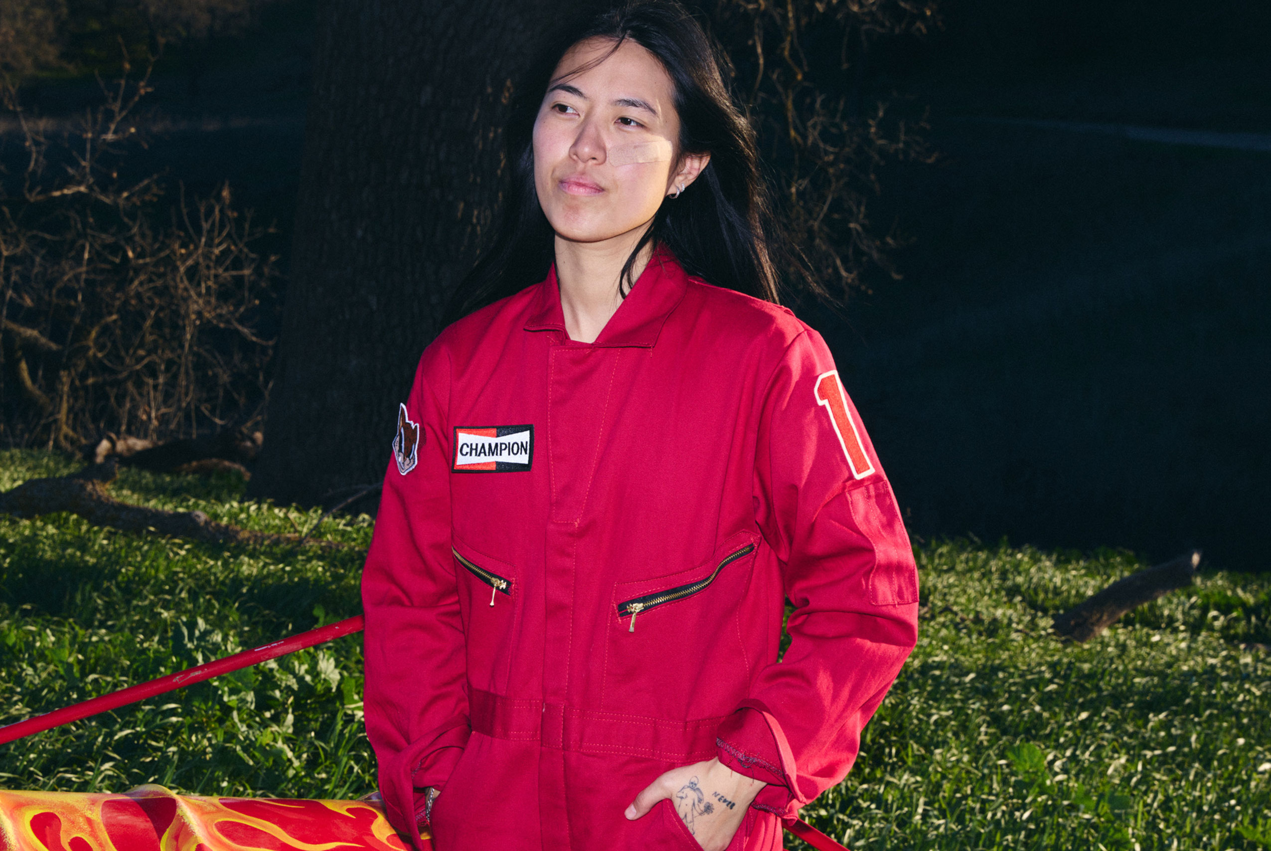 Deb Never has announced her debut album ‘ARCADE’