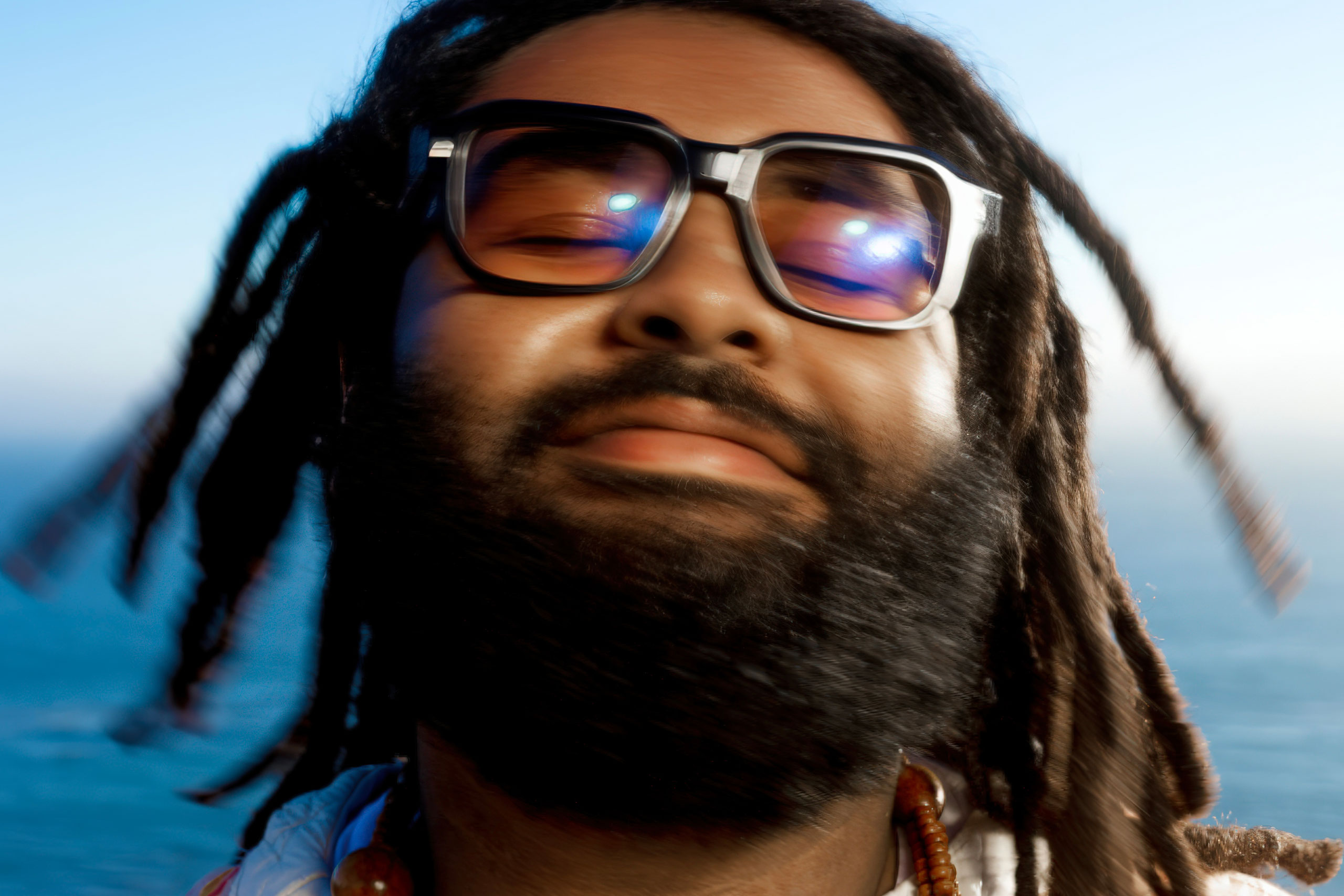 Elmiene teams up with Sampha for new track ‘Saviour’