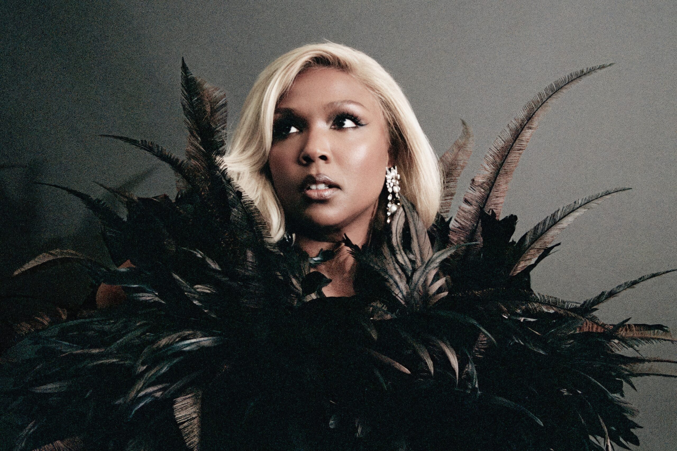 Lizzo meets her past self with her new track ‘Don’t Make Me Love U’