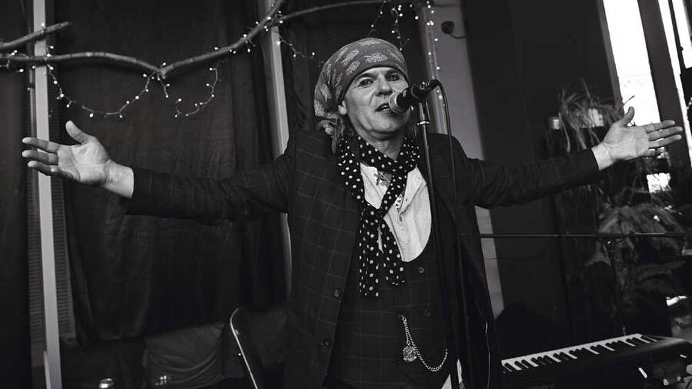 “He bought a retired police sniffer dog because he kept forgetting where he’d hidden hisdrugs.” Quireboys frontman Spike is currently on an unplugged tour – and he’s telling some wild stories