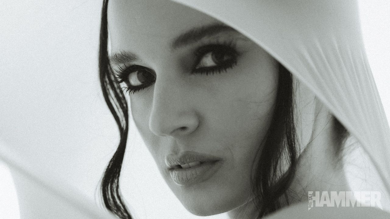 “There’s a man trapped inside my cat!” – genre-smashing star Poppy is on the cover of the new issue of Metal Hammer with an exclusive new interview