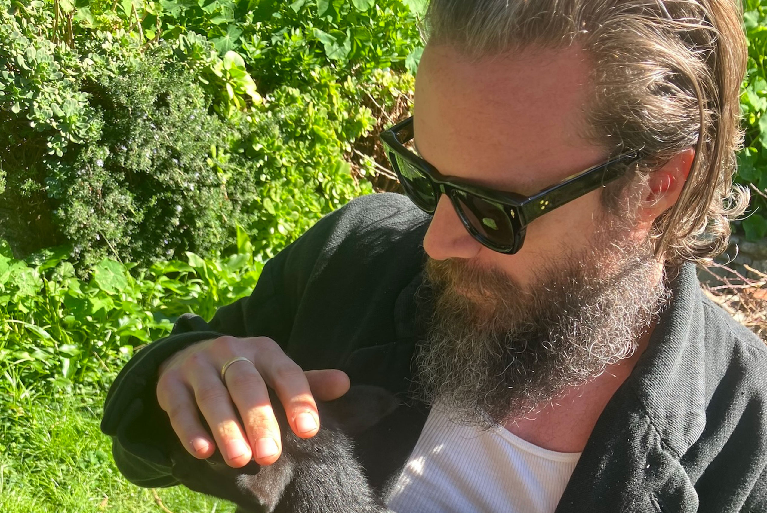 Father John Misty has announced a replacement London show alongside new single ‘The Payoff’