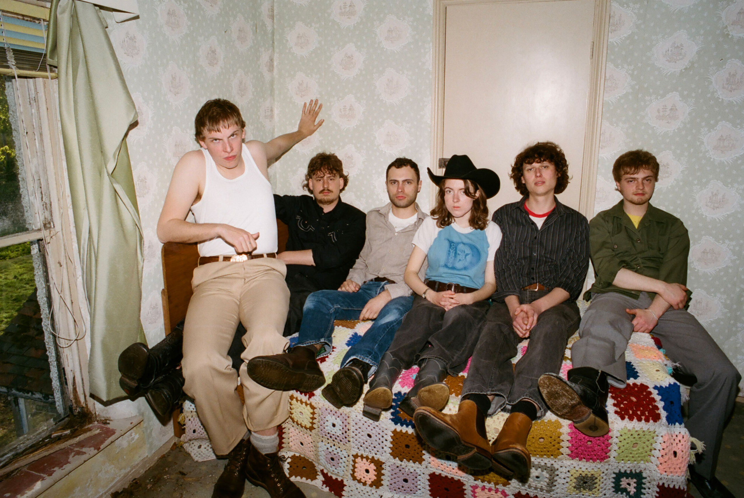 Fat Dog have announced a Brixton Academy headline show alongside feral new single ‘Go Fuck Urself’