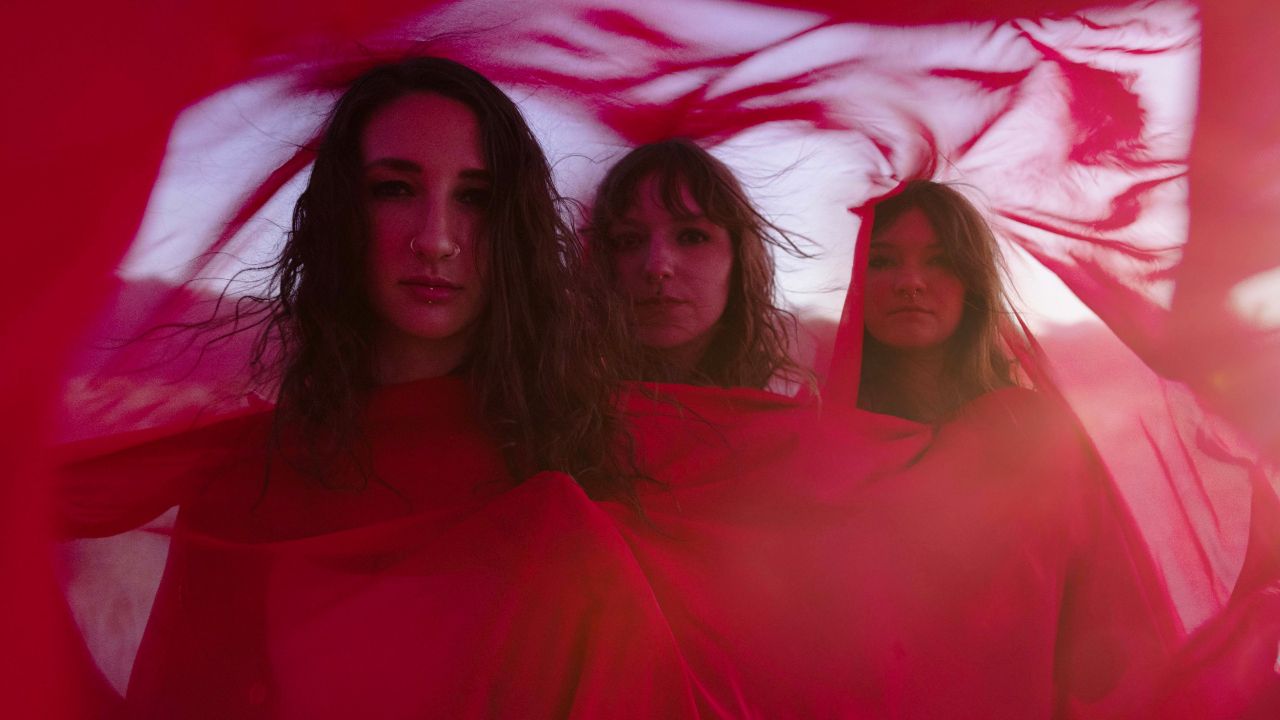 “We’ve had a handful of women come up to us and say, ‘Hey, I started this project because of you.'” Blackwater Holylight’s mix of witchy shoegaze and fuzzy heavy metal is so good it’s making everyone want to be in a band