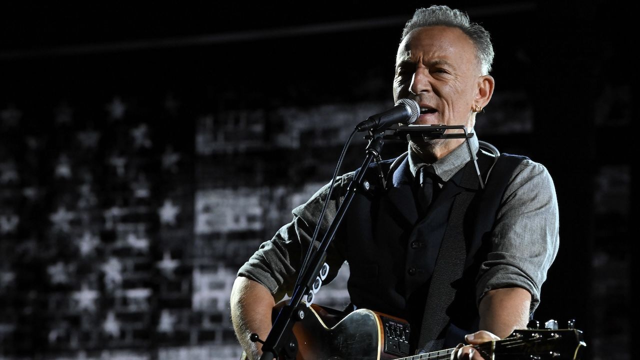 “There’s been a lot of death threats.” The FBI are “concerned” about Bruce Springsteen’s safety on the Land of Hope and Dreams tour