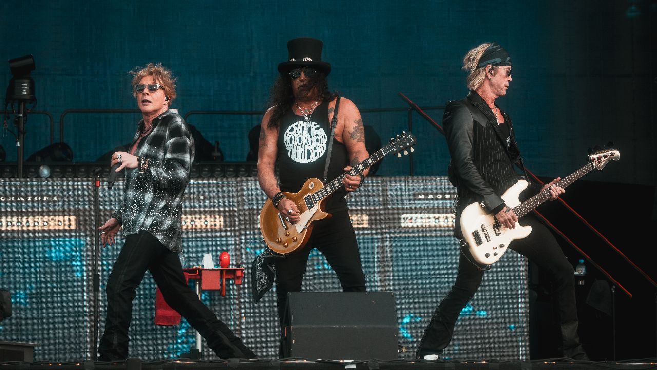 Guns N’ Roses’ bloated Download headline set is a slog, but when they lock in, they still remind everyone why they’re one of the greats