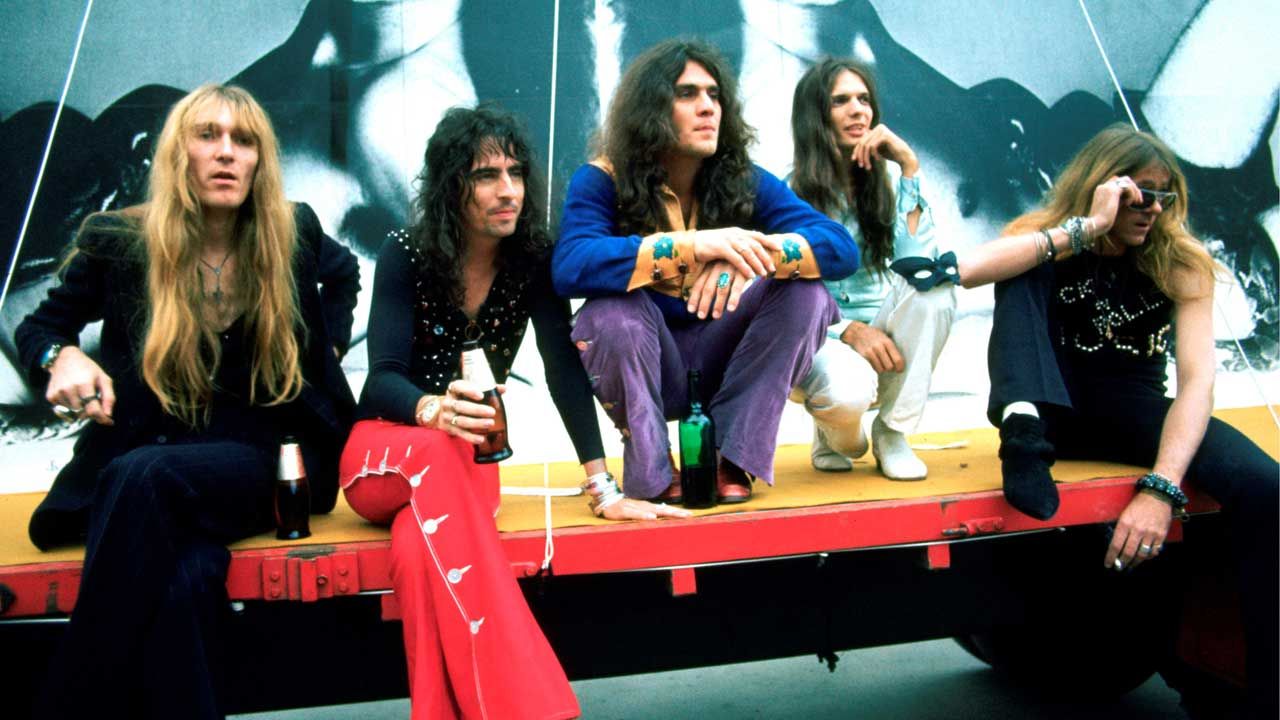 “As soon as we heard it, we looked at each other and gasped, ‘This is gonna be a monster.'” How an out-of-body experience helped Alice Cooper create a song about the greatest three minutes of everyone’s life