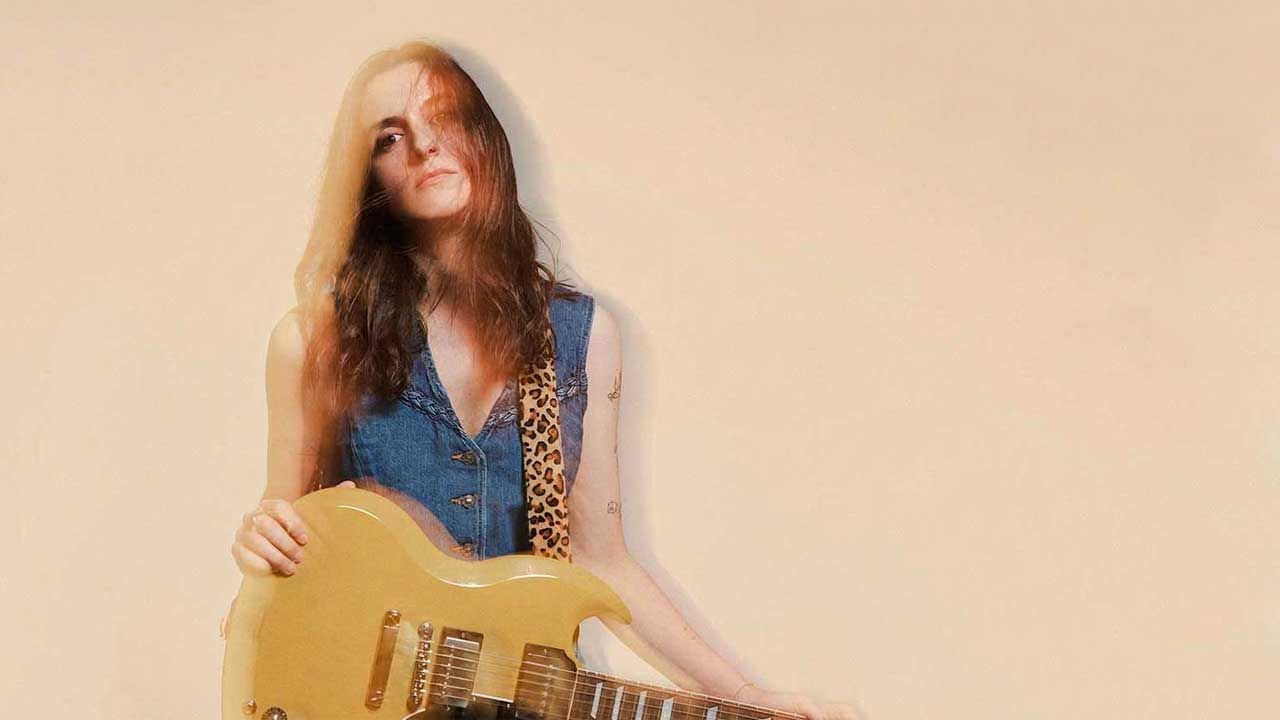 “I was introverted and just wanted to hide in my bedroom.” Laura Cox learned everything by copying others on YouTube – but now she’s writing her own script