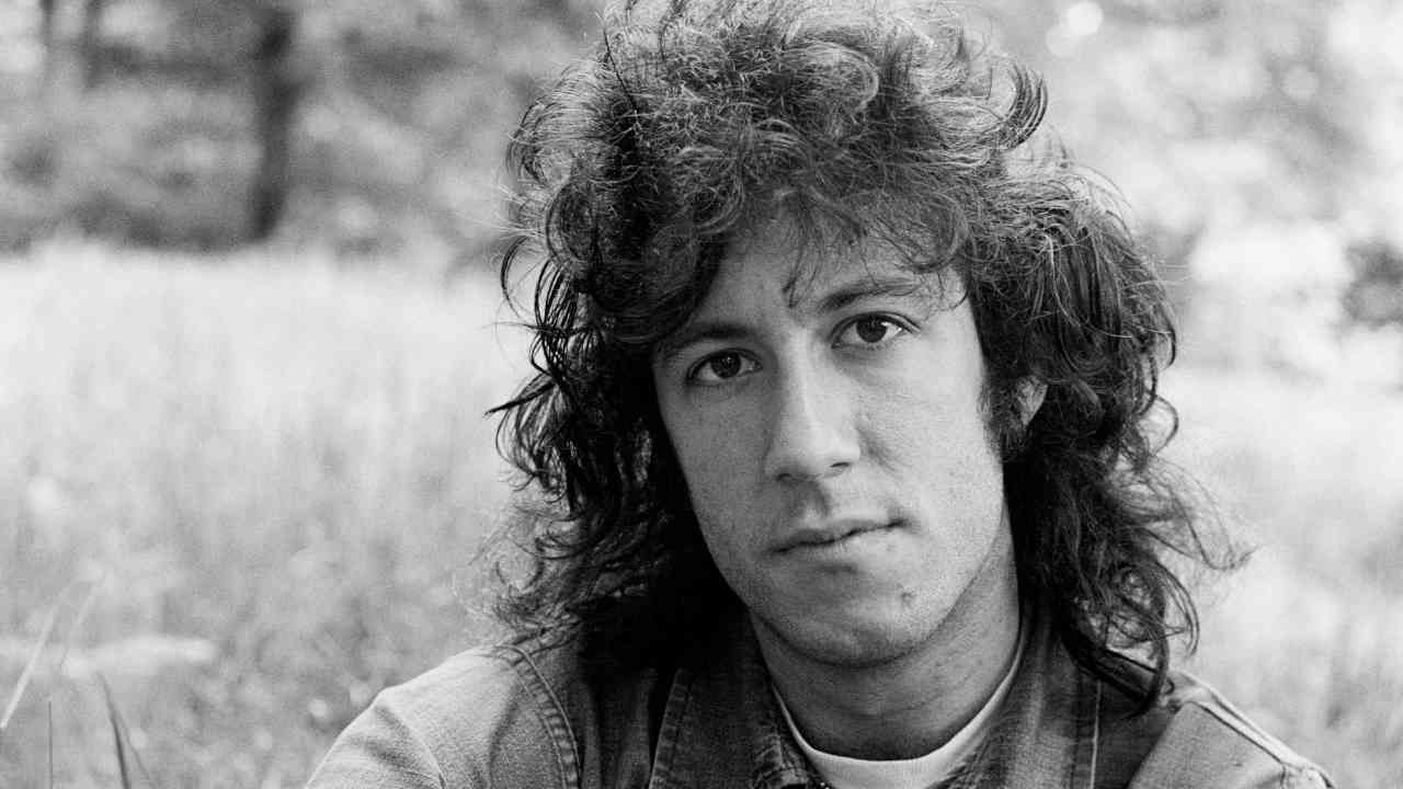 “People used to say to me, ‘Oh, you’re better than Eric Clapton.’ I didn’t know where to put myself.” The triumph and tragedy of Peter Green, the man who founded Fleetwood Mac