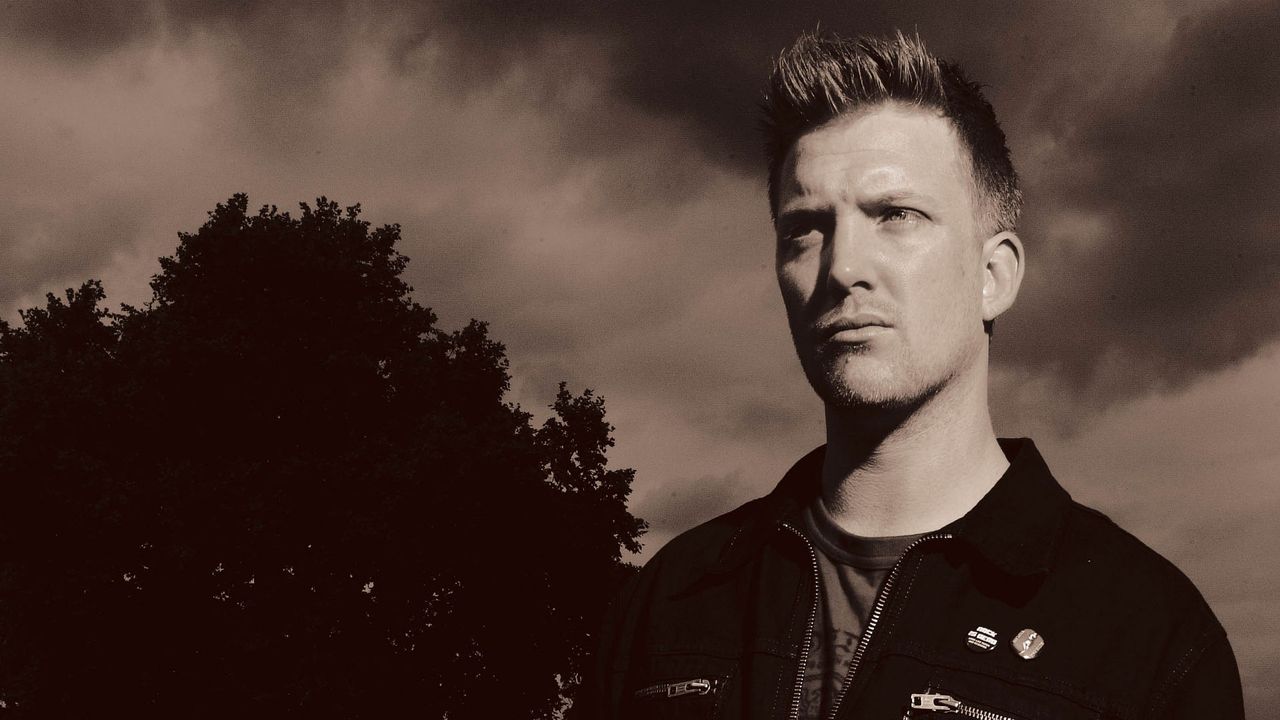 “My mind got the better of me after being a half-mile closer to the centre of the earth. An epic rock ‘n’ roll death – what a way to go.” What happened when Queens of the Stone Age played a tiny show deep inside a German salt mine