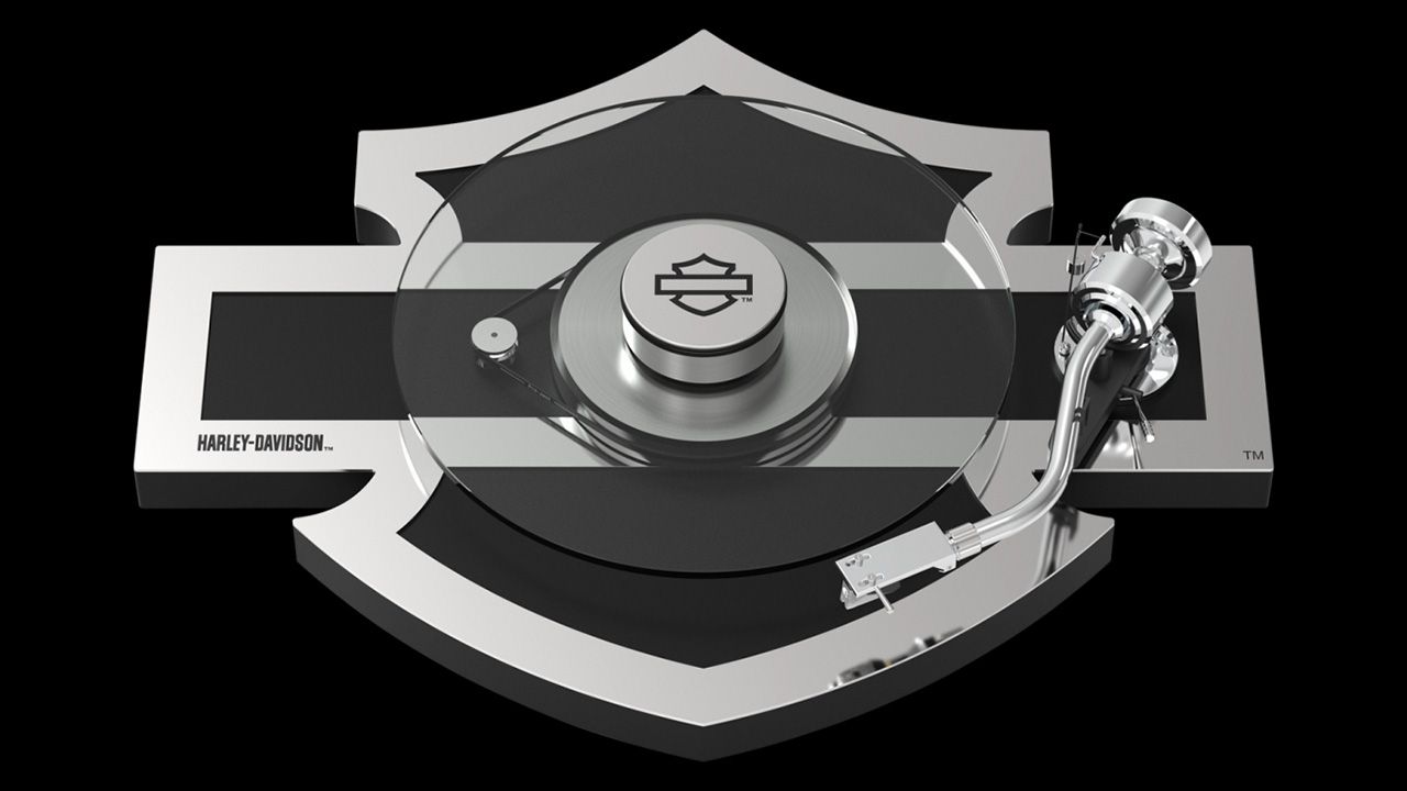 Audio masters Pro-Ject bring the “mechanical soul” of the open road to the home with new Harley-Davidson turntable