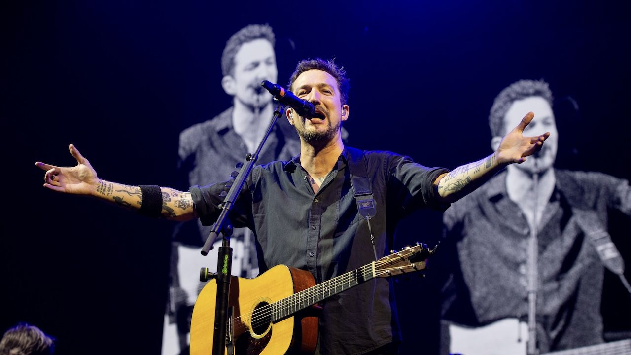 Frank Turner to take a break from touring