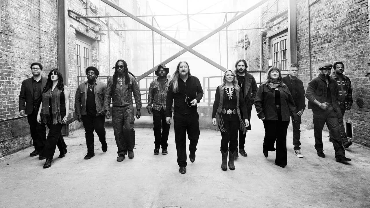“Can’t wait to see you there!” Tedeschi Trucks Band announce 2027 residency at New York’s Beacon Theatre