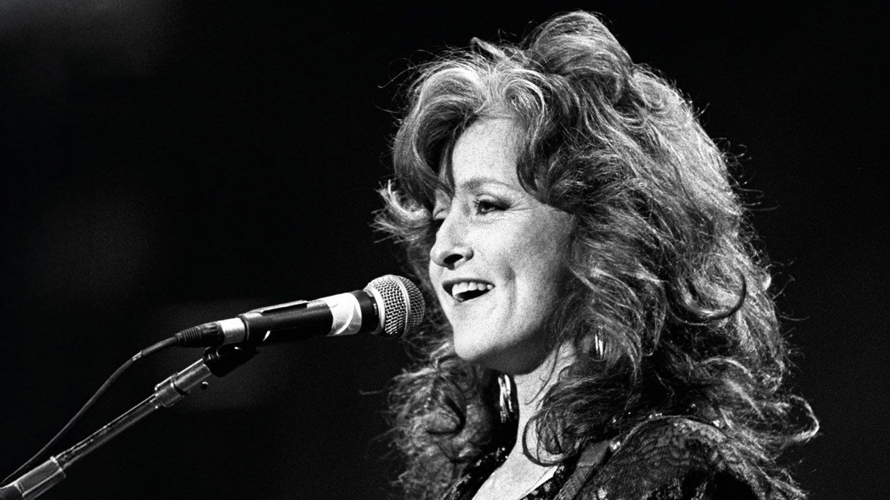 How a song about a crazy moonshine arrest turned into a multi-million-seller for Bonnie Raitt